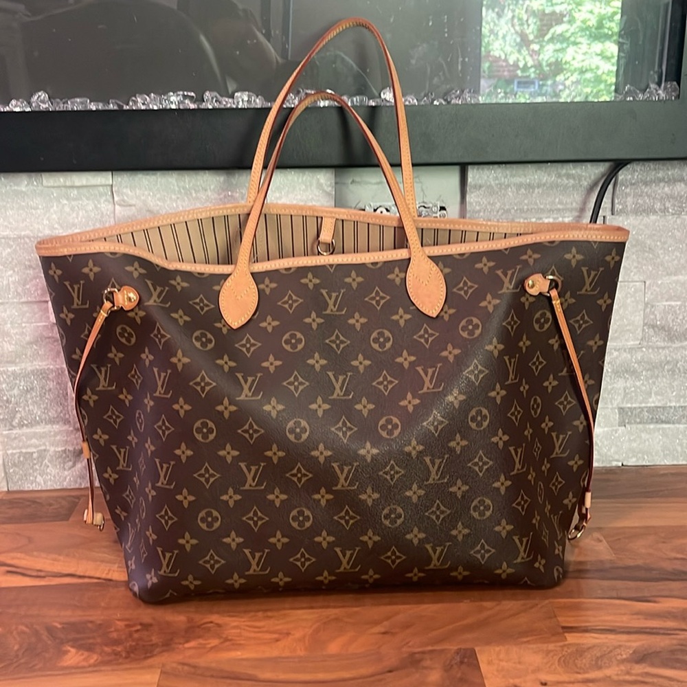 Louis Vuitton Neverfull GM